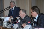 Члены президиума подробно отвечали на вопросы жителей